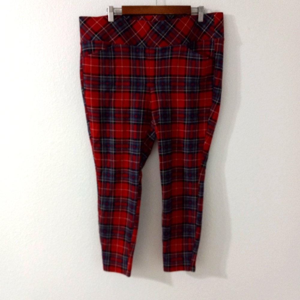 Torrid Pixie 2x Regular Scotch Plaid Leggings Plu… - image 1